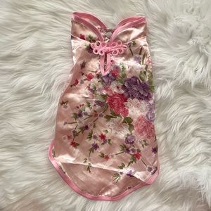 Chamseong dress for small dog